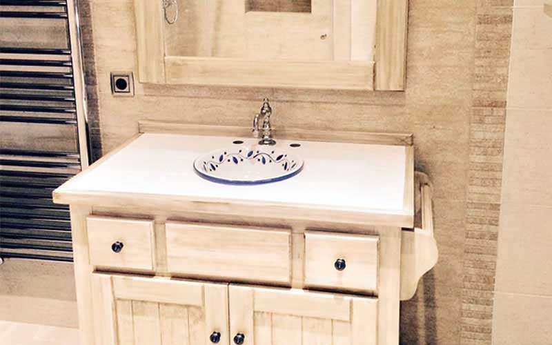 Mueble de baño individual blanco roto con espejo