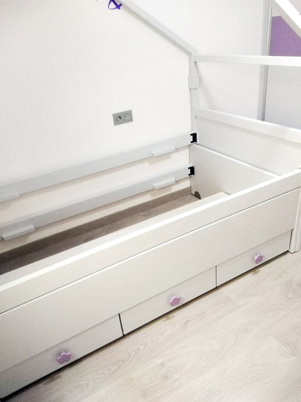 El mueble más revolucionario de Leroy Merlín para niños: Cama en suelo y  armario en